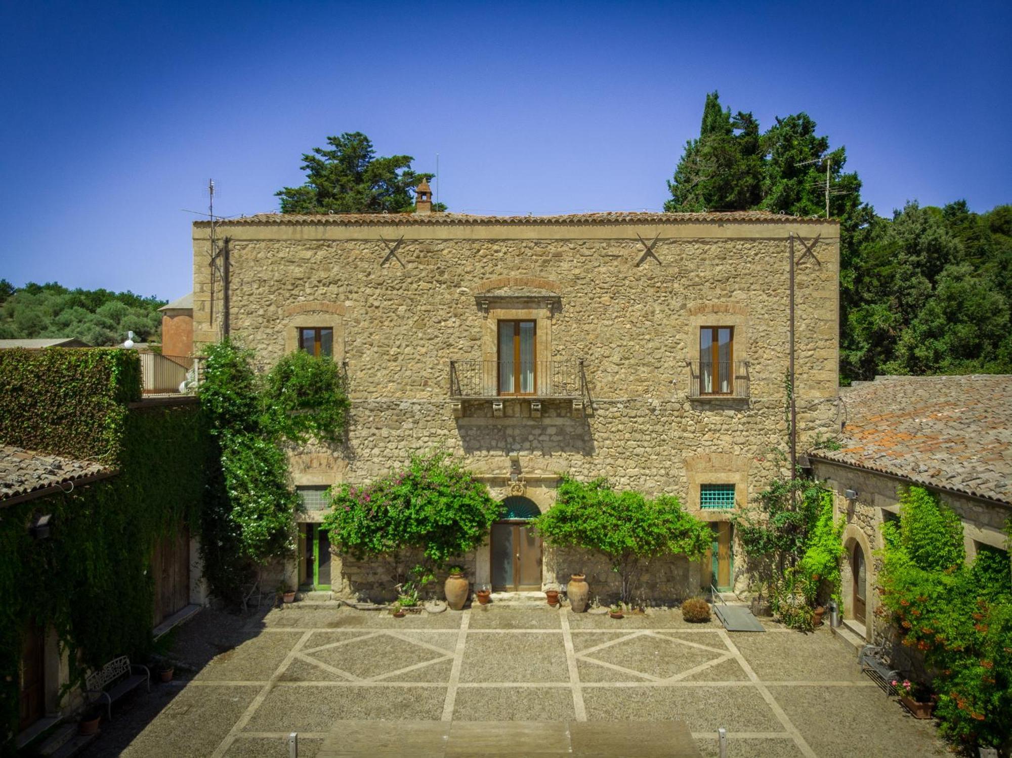 Agriturismo Feudo Tudia Landro 외부 사진